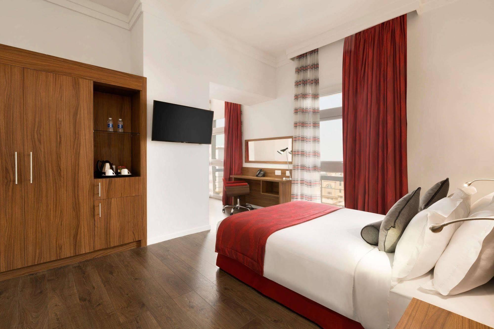 Ramada Encore Al Khobar Olaya Exterior foto